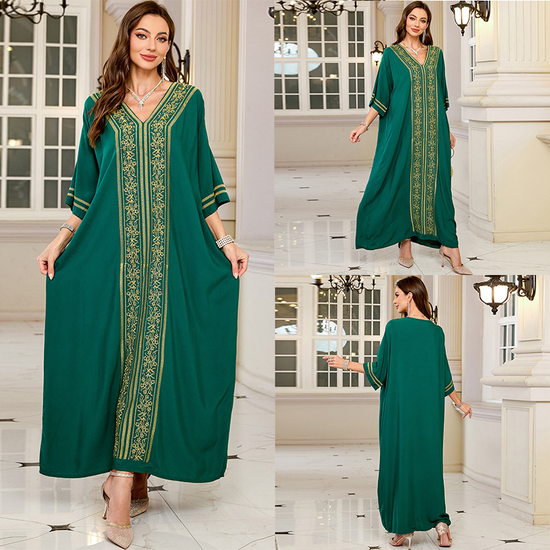 Embroidery Kaftan - Copricostume Ricamato con Scollo a V