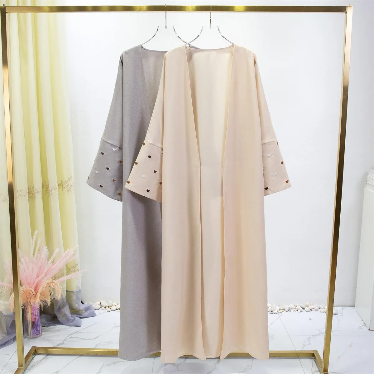 Embroidery Kaftan - Donne Jilbabs aperto davanti Abaya manica