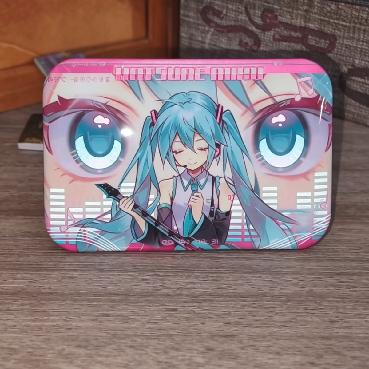 Embroidery Simple - Badge in Metallo Quadrato Fanmade Hatsune