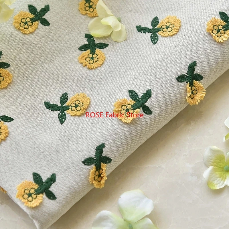 Tovaglia per divano con borsa  - Embroidery Yellow Flower recensione e prezzo