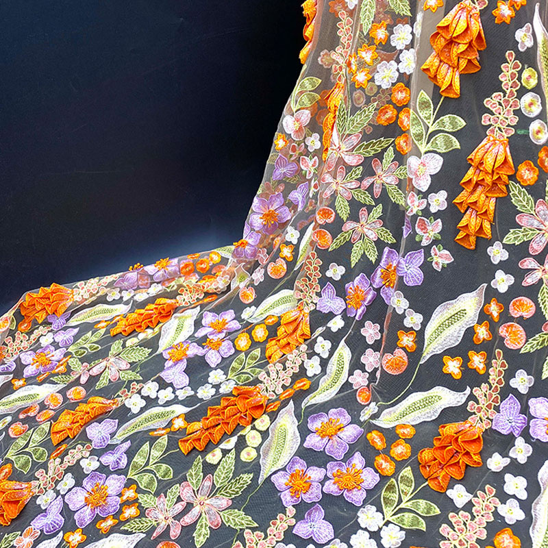 Tessuto ricamato per abito da  - Embroidery Yellow Flower recensione e prezzo