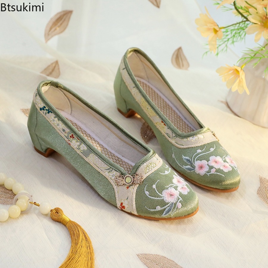 Nuove Scarpe da Donna 2026 Sti - Embroidery Simple recensione e prezzo