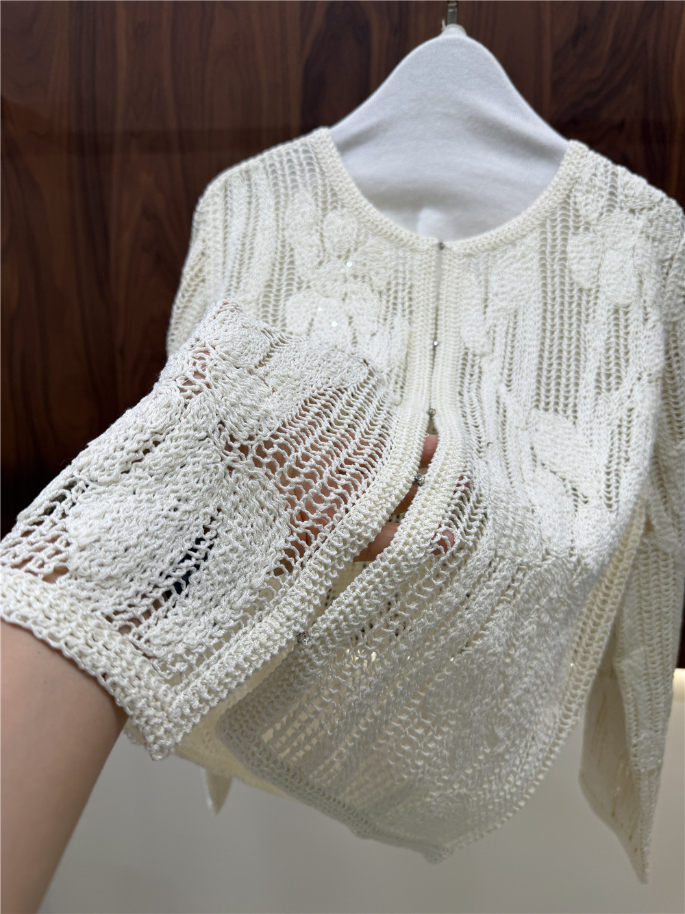 Set in maglia traforata ricama - Embroidery Cardigan recensione e prezzo