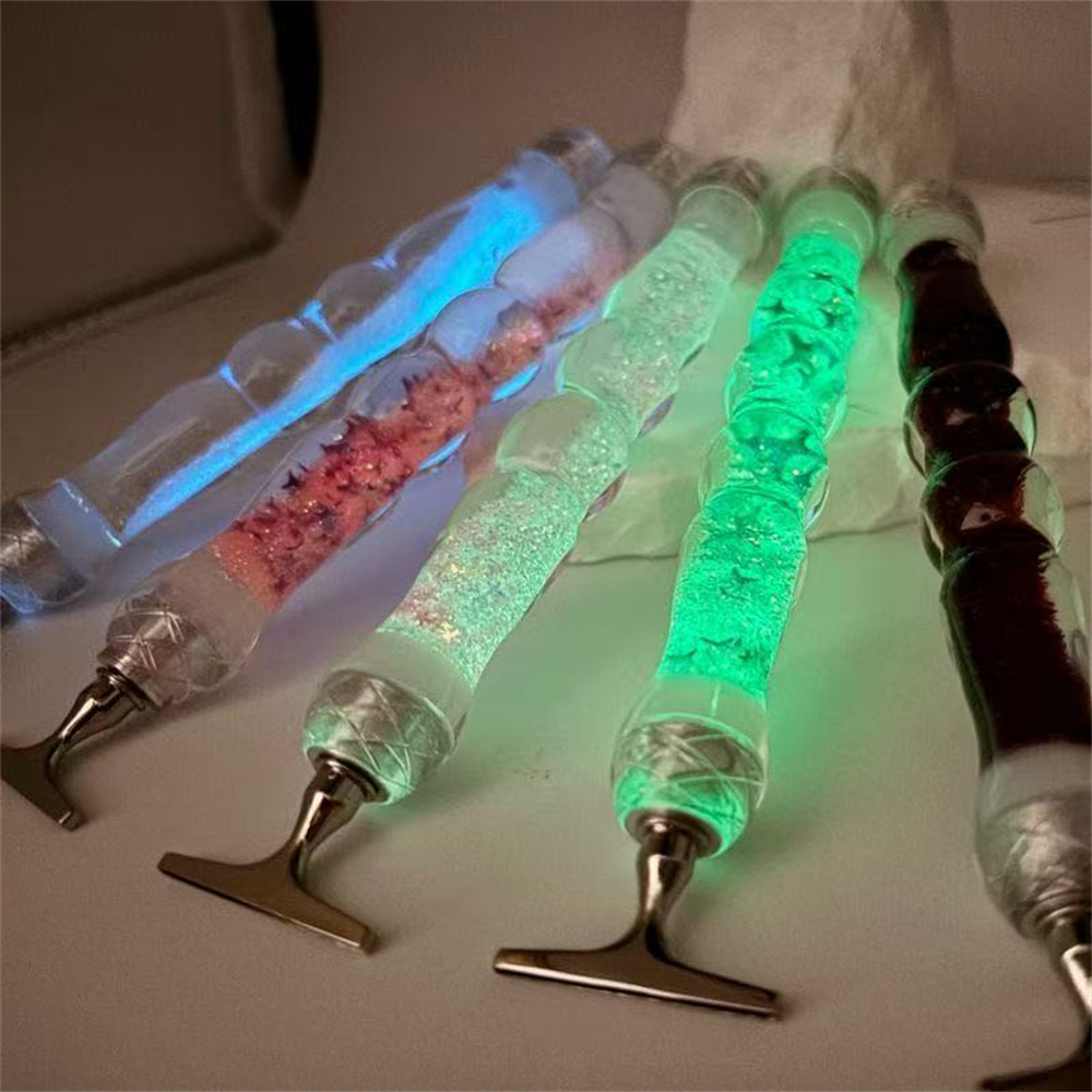 Nuova Penna Luminosa Trasparen - Embroidery Painting recensione e prezzo
