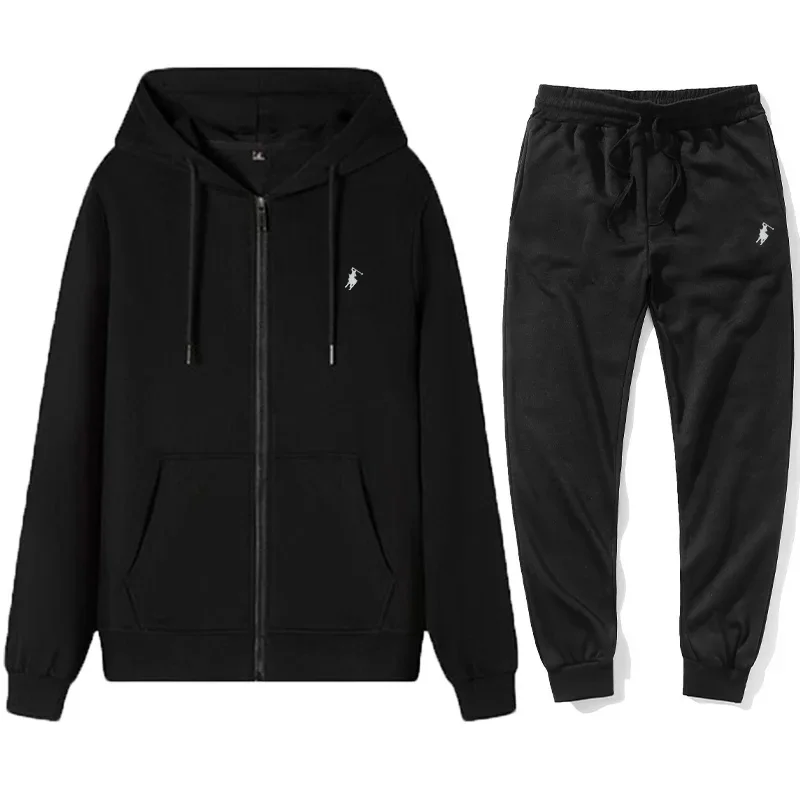 Completo Sportivo Uomo 2026: F - Embroidery Outfit recensione e prezzo