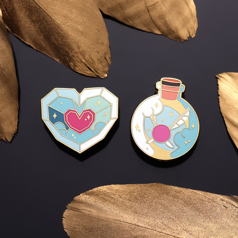 Spille smaltate a tema Amore d - Embroidery Love recensione e prezzo