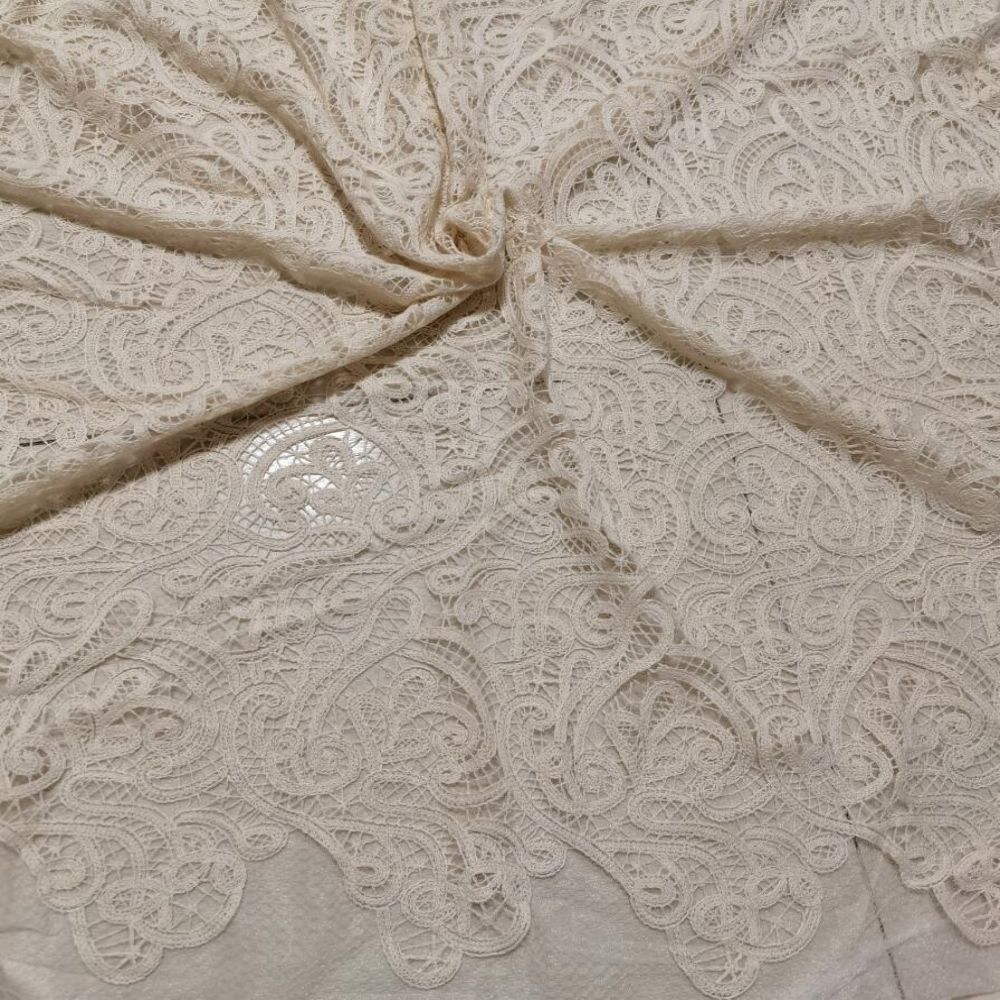 Filo di cotone con base a rete - Embroidery Thread Yarn recensione e prezzo