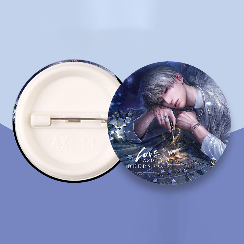 Spilla/Badge in Latta Game Lov - Embroidery Love recensione e prezzo